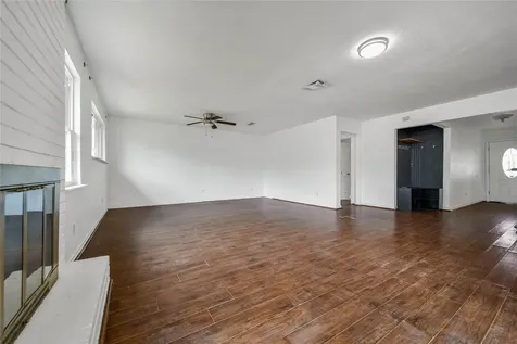 3915 Sailfish Lane La Porte TX 77571