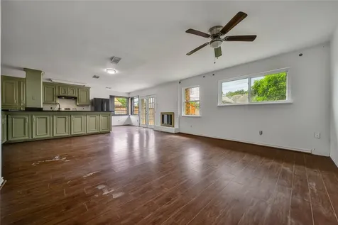 3915 Sailfish Lane La Porte TX 77571