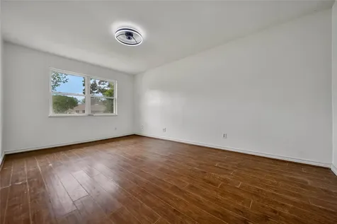 3915 Sailfish Lane La Porte TX 77571