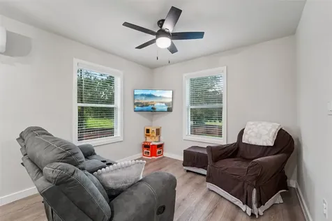 6 Rockingham Place Conroe TX 77304