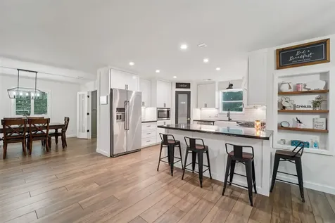 6 Rockingham Place Conroe TX 77304