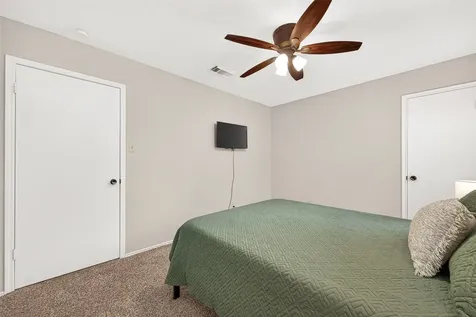 5814 N Magazine Circle Houston TX 77084