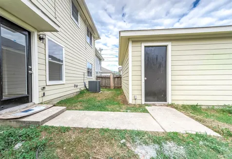 1071 Verde Trails Drive Houston TX 77073