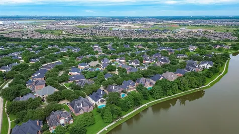 4219 Fisher Lake Drive Richmond TX 77406