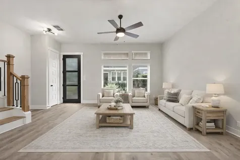 963 Ford Pines Lane Houston TX 77091