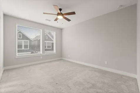 963 Ford Pines Lane Houston TX 77091