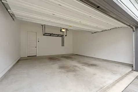 963 Ford Pines Lane Houston TX 77091