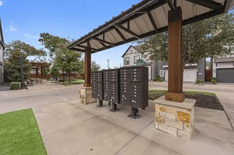 963 Ford Pines Lane Houston TX 77091