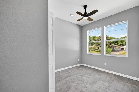5921 Jackson Lane Texas City TX 77591