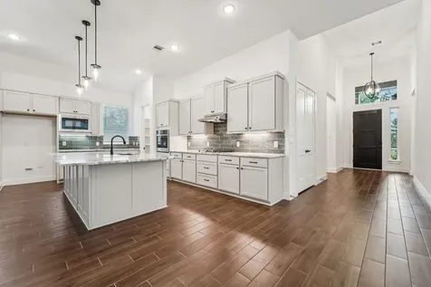 26014 S Outrider Banks Montgomery TX 77316