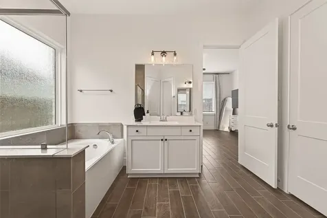 5019 Country Meadows Trail Rosharon TX 77583