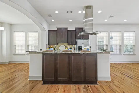 5525 Petty Street B Houston TX 77007