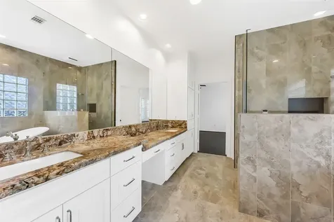 4408 Mildred Street Bellaire TX 77401