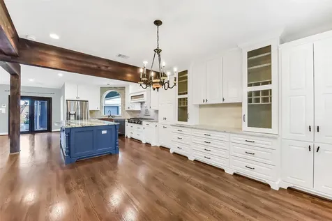 4408 Mildred Street Bellaire TX 77401