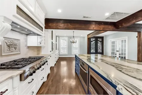 4408 Mildred Street Bellaire TX 77401