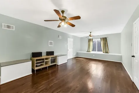 4408 Mildred Street Bellaire TX 77401