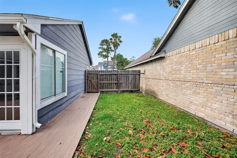 12727 Ashford Knoll Drive Houston TX 77082