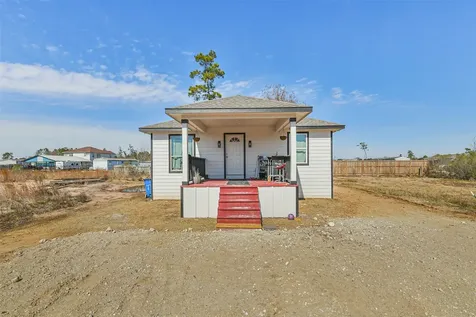 165 Road 5215 Cleveland TX 77327