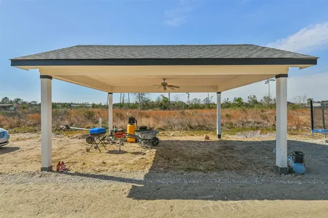 165 Road 5215 Cleveland TX 77327