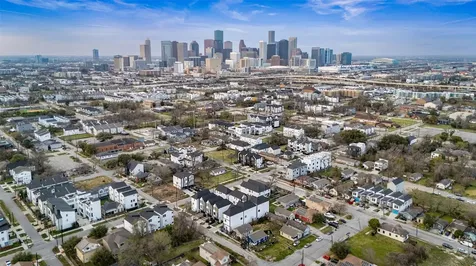 2811 Anita Street Houston TX 77004