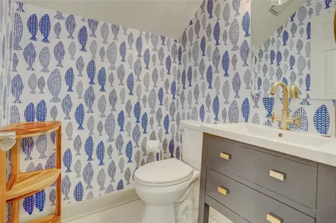 18 Dartmoor Court Sugar Land TX 77479