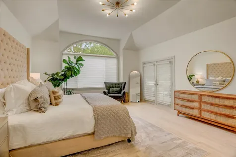 18 Dartmoor Court Sugar Land TX 77479