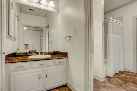 18 Dartmoor Court Sugar Land TX 77479