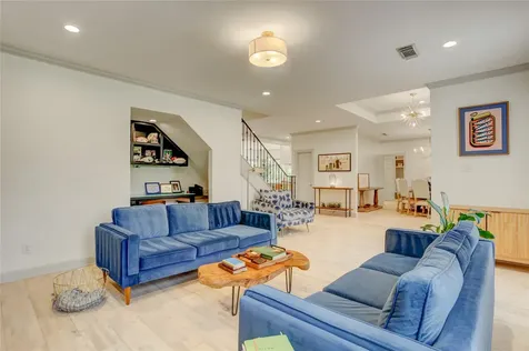 18 Dartmoor Court Sugar Land TX 77479