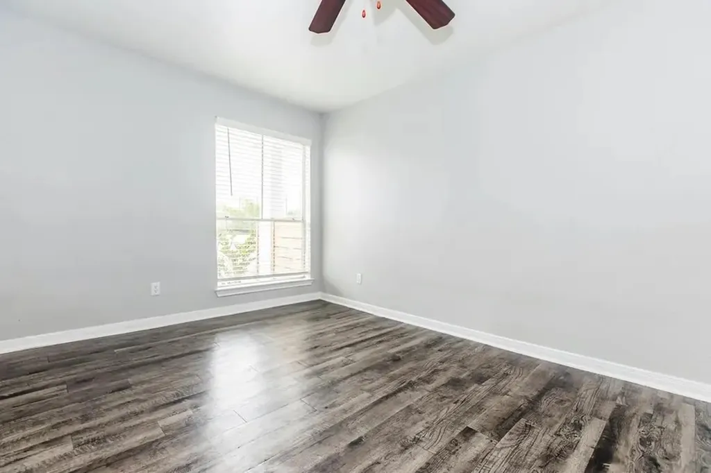 4400 Memorial Drive 39-1263 Houston TX 77007