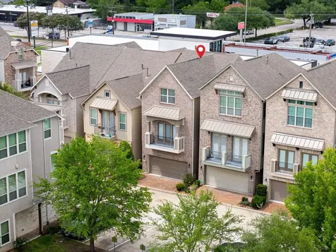 8418 Oak Leaf Point Drive Houston TX 77055