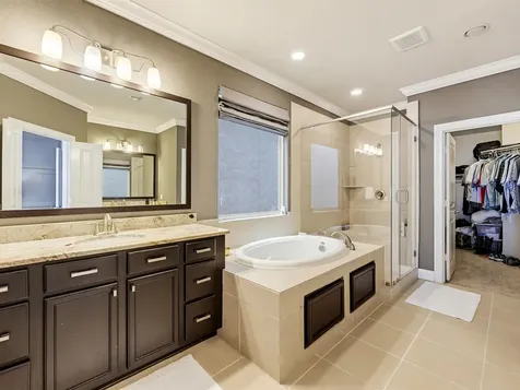8418 Oak Leaf Point Drive Houston TX 77055