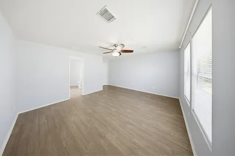 627 Regal Hollow Lane Houston TX 77073