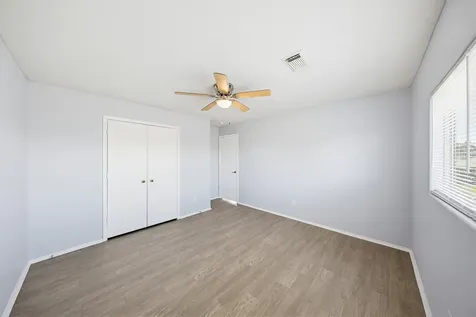 627 Regal Hollow Lane Houston TX 77073