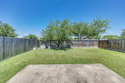 627 Regal Hollow Lane Houston TX 77073