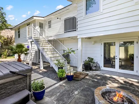 432 Glen Cove Street Kemah TX 77565