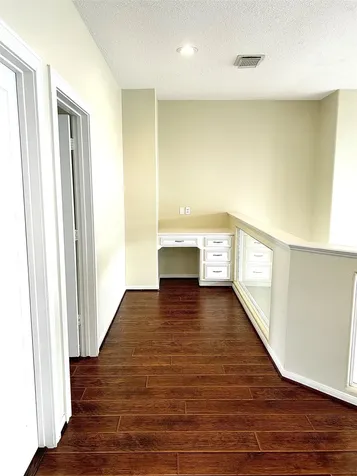 807 Kipp Avenue A Kemah TX 77565