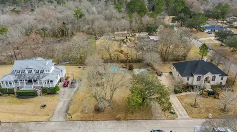503 Independence Drive Friendswood TX 77546