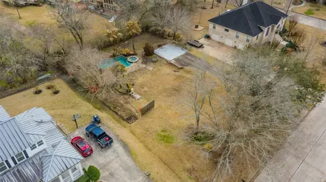503 Independence Drive Friendswood TX 77546