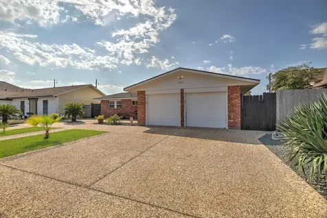 3415 80th Street Galveston TX 77551
