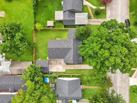 1005 Sue Street Houston TX 77009