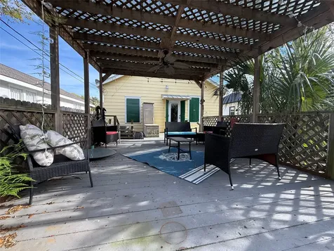 4416 Avenue R Galveston TX 77550