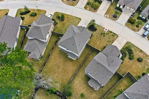 810 Spruce Pine Drive Willis TX 77318