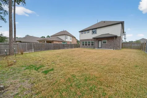 810 Spruce Pine Drive Willis TX 77318