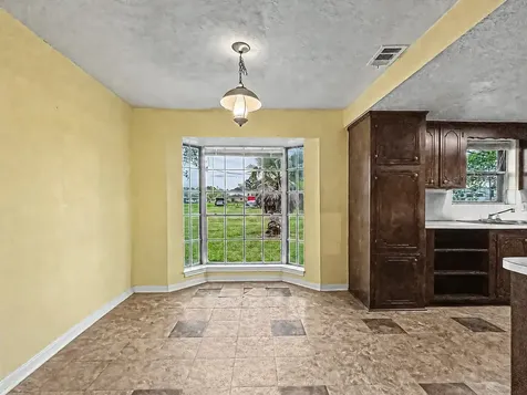 1576 County Road 614 Dayton TX 77535