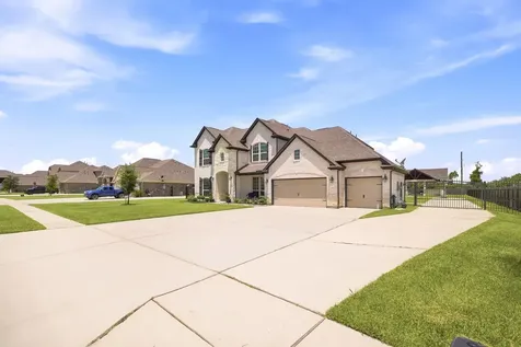15211 Icet Creek Avenue Mont Belvieu TX 77523