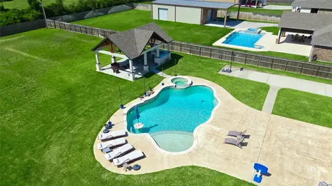 15211 Icet Creek Avenue Mont Belvieu TX 77523