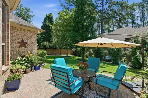 10 Little Falls Place Tomball TX 77375