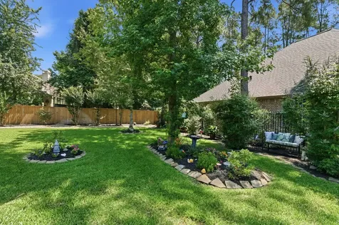 10 Little Falls Place Tomball TX 77375