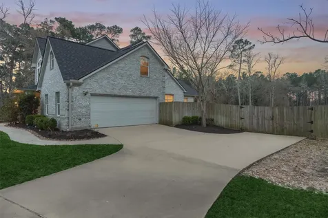 7403 Ponderosa Drive Magnolia TX 77354