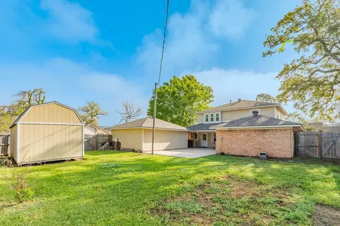 52 S Bachelor Button Street Lake Jackson TX 77566